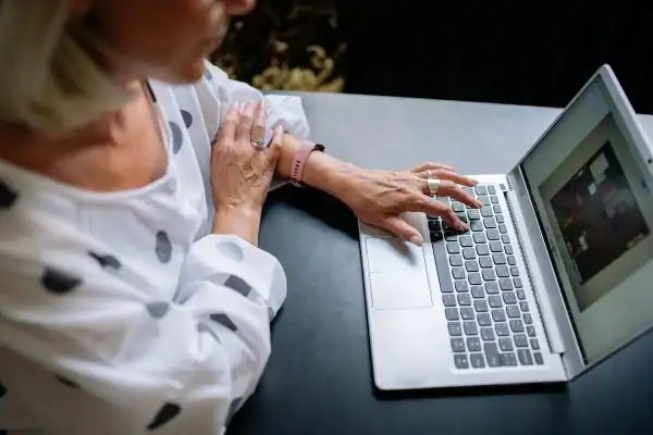 Image of woman attending online mediation St Austell services from Barker Mediation